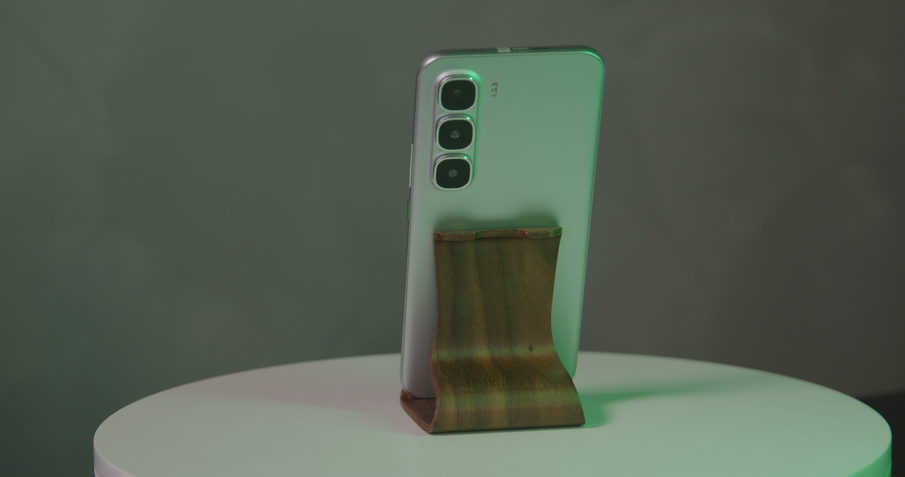 Infinix HOT 60 Pro+ Infinix HOT 60 Pro+