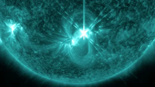 Nova explosão solar afeta sinais de rádio em grande parte do Atlântico