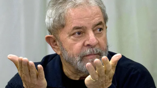 WhatsApp foi citado na denúncia contra Lula na Lava Jato