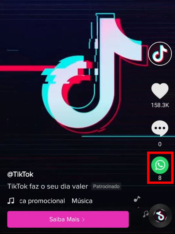 Abra o TikTok e clique no ícone do WhatsApp à direita da tela (Captura de tela: Matheus Bigogno)
