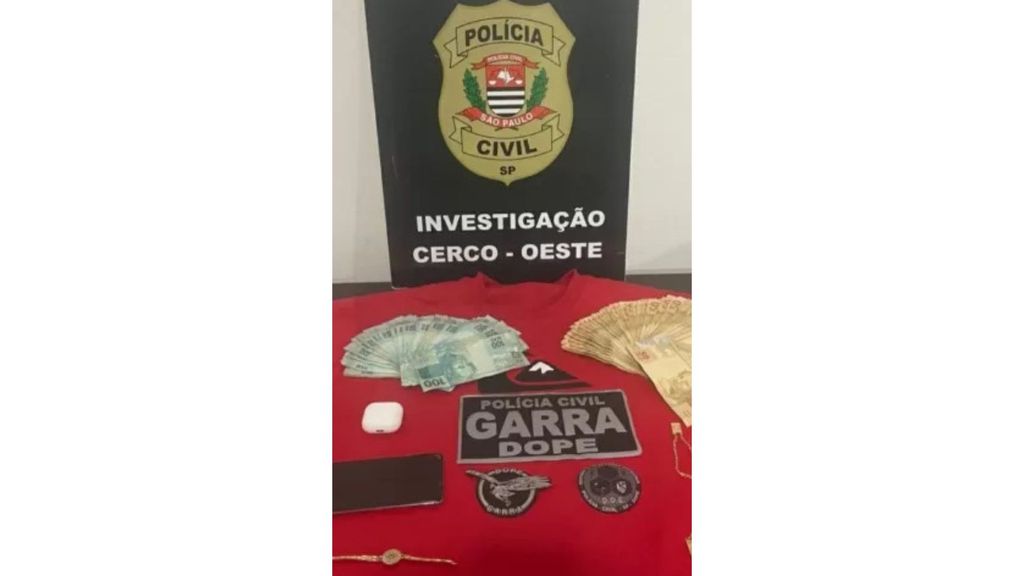 Apreensão AirPods Joias