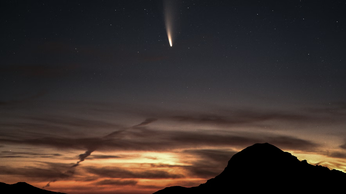 Cometa aparece a cada 160 mil anos e esta pode ser sua chance de vê-lo