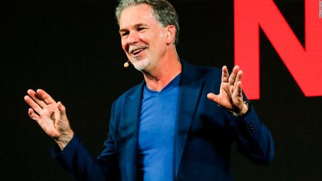O CEO da Netflix, Reed Hastings, minimizou a entrada de empresas concorrentes durante conferência com investidores, mas relato de consultoria de mercado aponta que a gigante do streaming provavelmente vai sofrer perdas grandes no futuro próximo