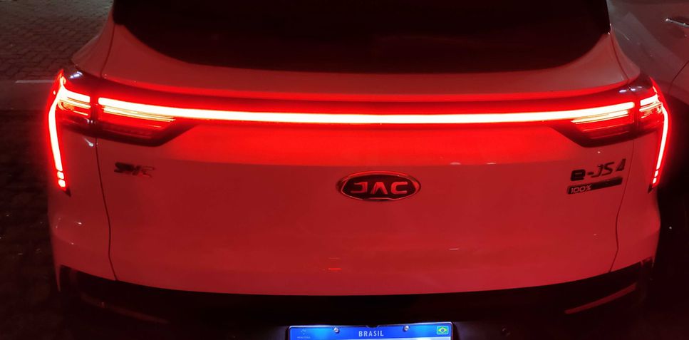 JAC E-JS4