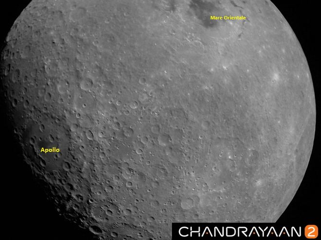Primeira foto da lua capturada pela missão Chandrayaan-2. Foto: ISRO