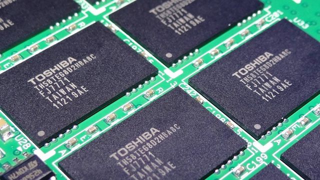 Toshiba cria plano para recomprar ações de sua divisão de chips de memória