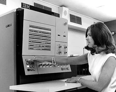 A IBM foi uma das empresas pioneiras na construção de computadores comerciais (Imagem: IBM)