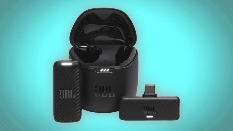 JBL lanza micrófono de solapa inalámbrico con un alcance de 100 metros