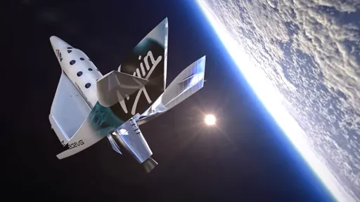 Virgin Galactic revela imagens do interior de nave que levará turistas ao espaço