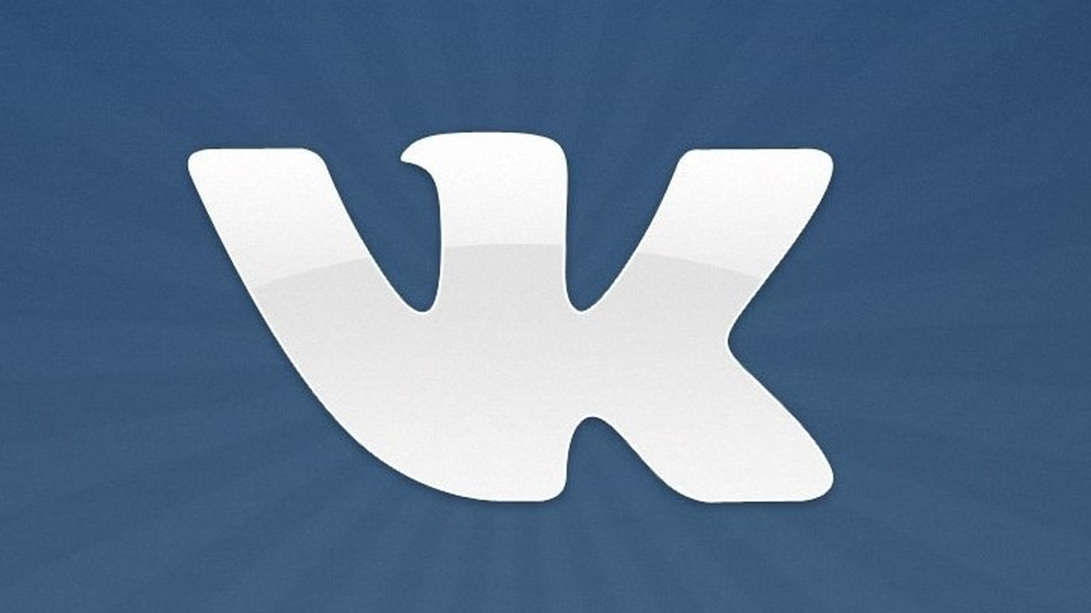 VK  Facebook Russo está de volta à App Store - Canaltech