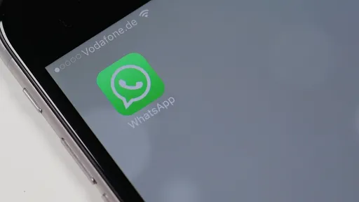 WhatsApp prepara atalho para facilitar envio de fotos e vídeos