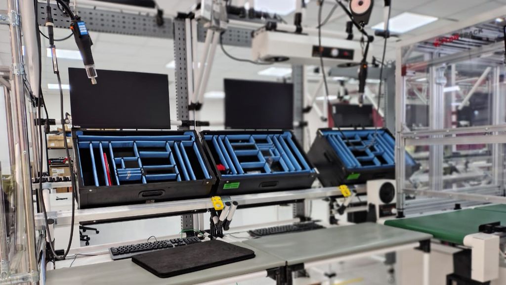 Imagem da fábrica da Lenovo