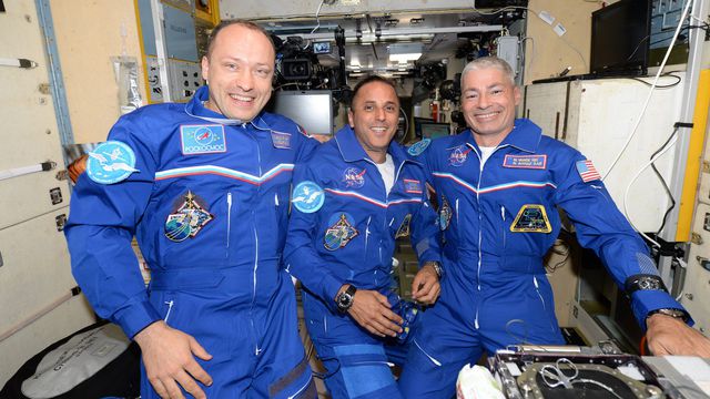 Estação Espacial Internacional recebe 3 astronautas em nova fase de pesquisa