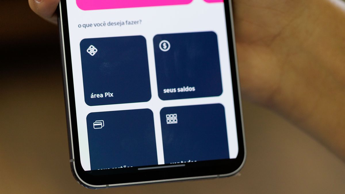 Por que você não deve postar print do saldo do banco nas redes sociais? -  Canaltech