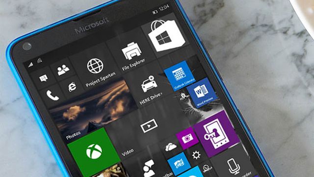 Microsoft adia Windows 10 Mobile e sistema só chegará no início de 2016