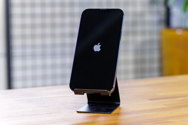 Apple logo
