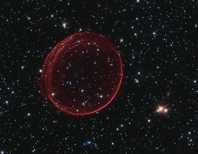 Bolha de gás em expansão criada pela onda de choque de uma supernova (Imagem: Reprodução/NASA)