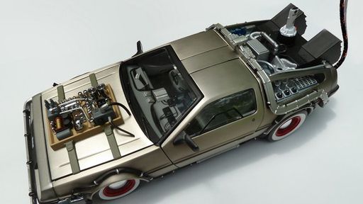 Desejo do dia: HD em formato de DeLorean