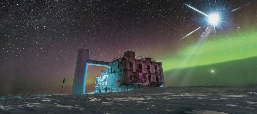 O detector de neutrinos IceCube, localizado na Antártica (Imagem: Reprodução/IceCube Neutrino Observatory)
