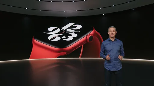 Apple Watch Series 6 é descontinuado com início da pré-venda do Series 7