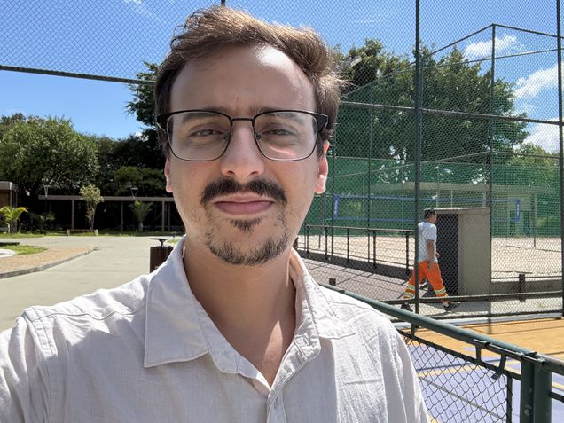 iPhone 17e - C&acirc;mera frontal