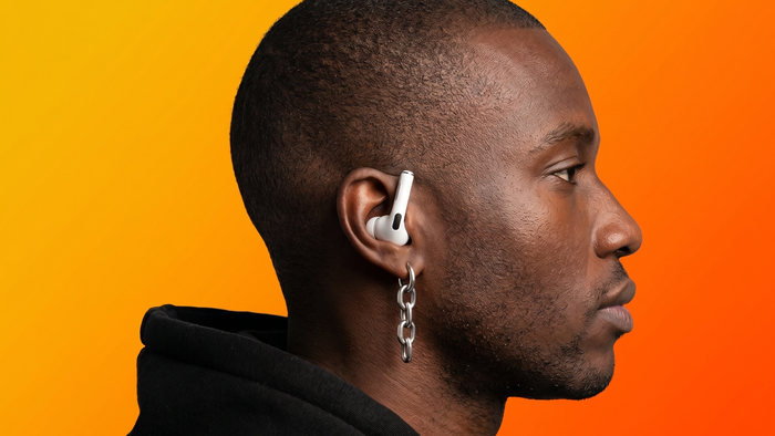 Usar AirPods ao contrário melhora o som? Testamos na prática