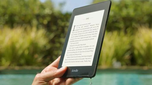 Novo Kindle Paperwhite é ainda mais fino e a prova d'água