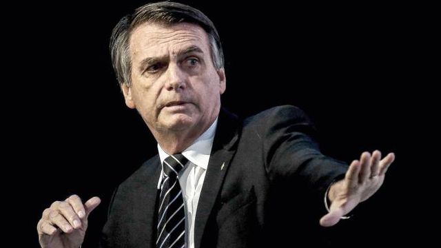 Bolsonaro confirma que não regulamentará a mídia ou as redes sociais