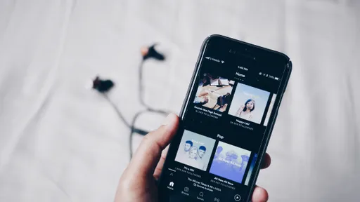 Spotify vai transformar podcasts em texto automaticamente