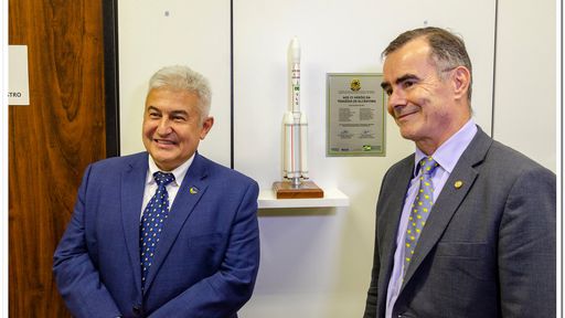 Brasil inaugura placa em homenagem às vítimas da tragédia de Alcântara