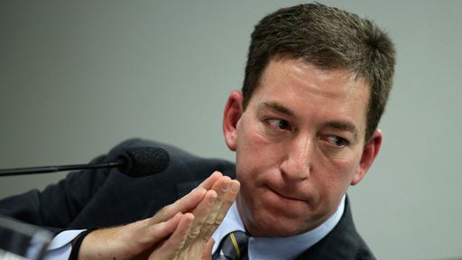 Bots | Usuários estão ampliando alcance de campanha de robôs contra Greenwald