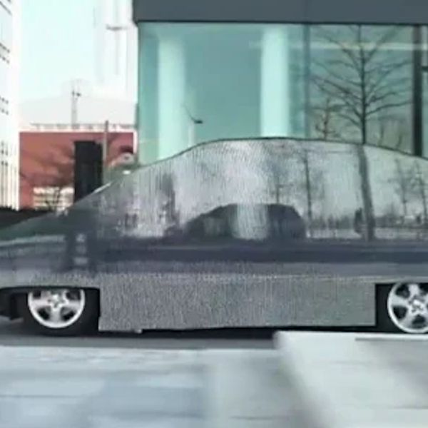 Você sabia que a Mercedes já teve um carro "invisível"? Entenda