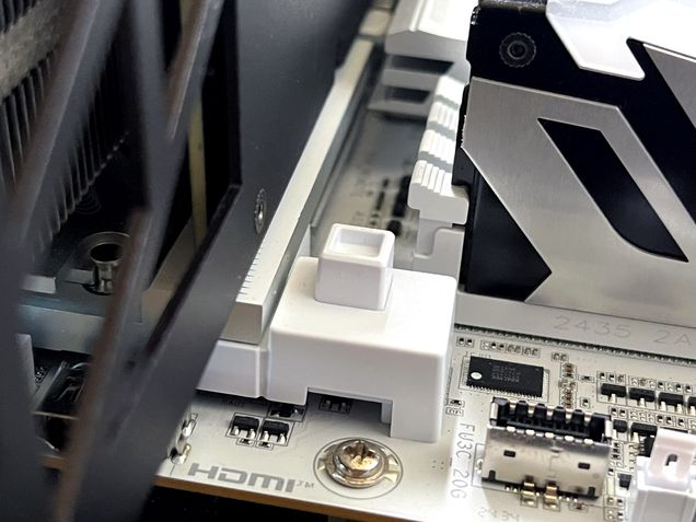 Placa-mãe Gigabyte Z890 AORUS Elite X Ice