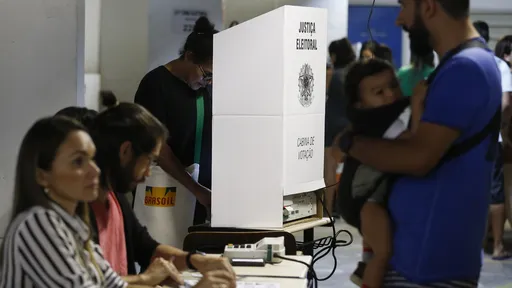 De olho em futuras eleições, TSE quer testes com votação online ainda este ano 
