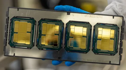 Intel Rialto Bridge é anunciada como próxima GPU da marca para servidores