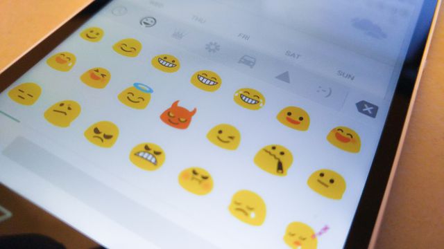 Use emoticons no seu smartphone Android