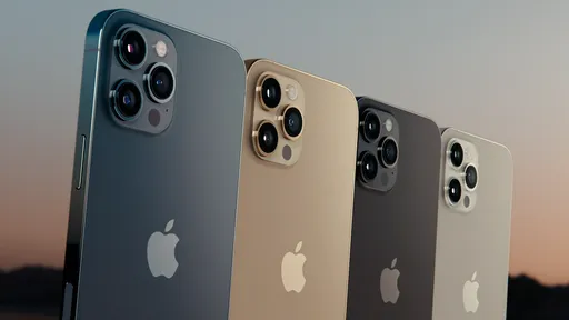 Apple pode levar zoom avançado para iPhones com "câmera dobrada"