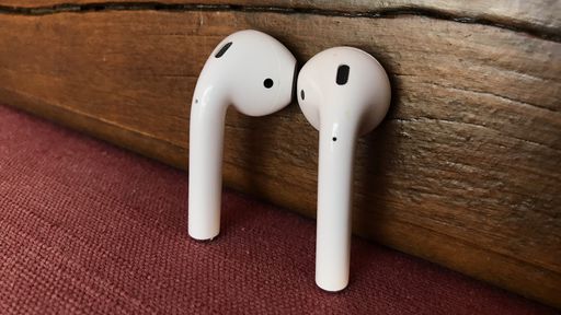 BAIXOU | Os cobiçados AirPods 2 pelo menor preço do varejo, em até 12x sem juros