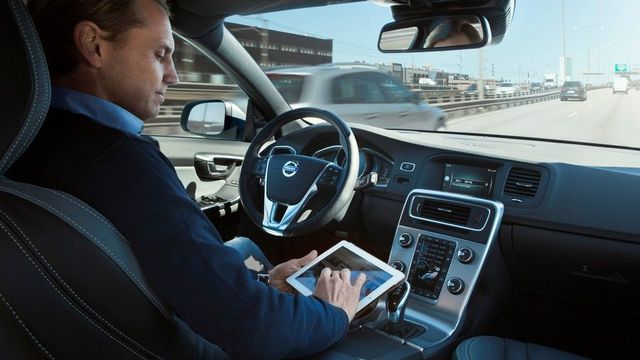 Volvo e Google anunciam parceria para desenvolver plataforma de aplicativos