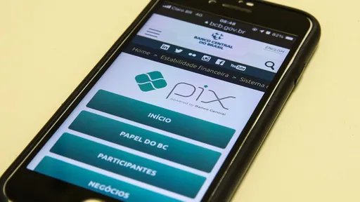 Pix bate novo recorde de transações diárias na data do 13º salário