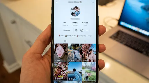 TikTok ganha lojas virtuais e acirra ainda mais a briga com o Instagram