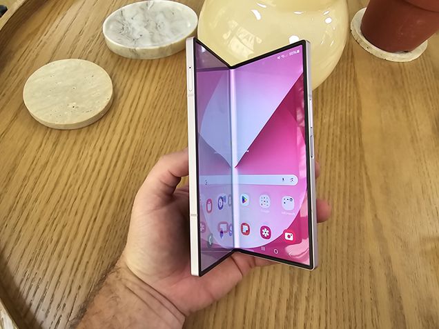 Galaxy Z Fold 6
