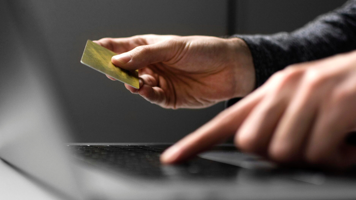 Sites falsos que imitam Amazon crescem 250% na Black Friday