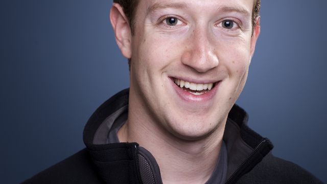 Zuckerberg desafia outros CEOs com um banho de água gelada