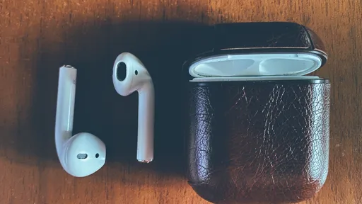 Airpods: casal processa Apple por danos auditivos irreversíveis