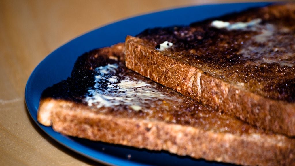 Por que comer alimentos queimados faz mal à saúde?