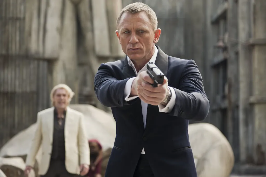 James Bond agora vai ter que responder a Jeff Bezos (Imagem: Divulgação/MGM)