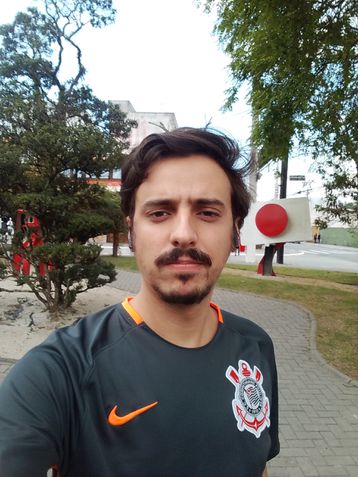 Moto E20 - Câmera Frontal