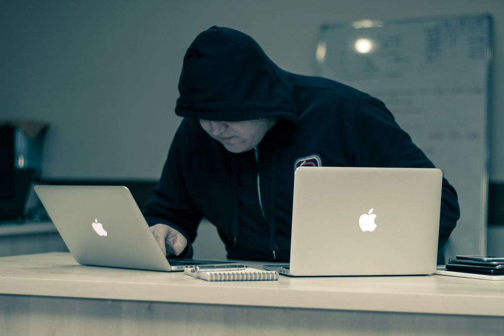 Macbook