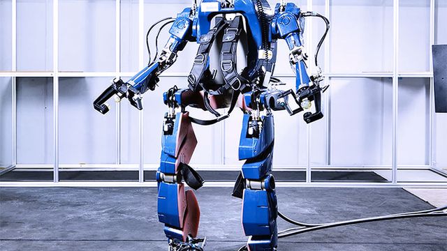 Hyundai apresenta exoesqueleto comparado a armadura Homem de Ferro